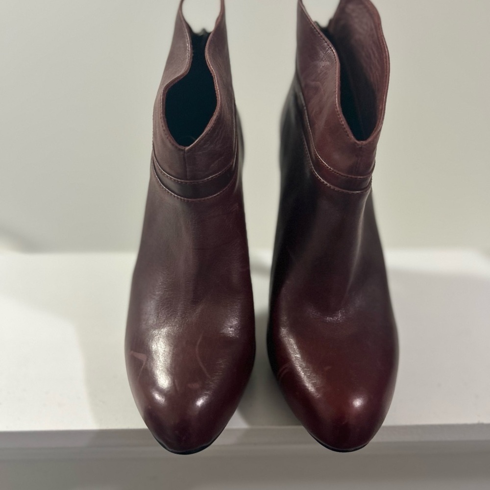 Jessica Simpson Aggie‎ Wine Ankle Boots-Size 8-Light Scuff Marks As Shown